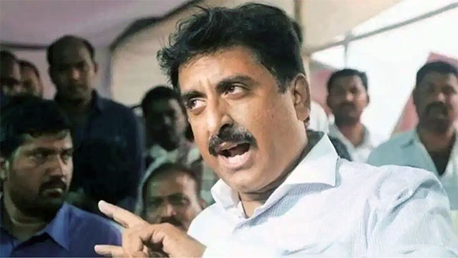 महायुती, महाआघाडी नको, आता एकला चलो रे