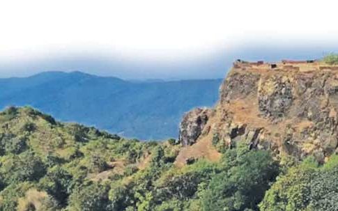 रत्नागिरीत आढळला ‘रामगड’ किल्ला