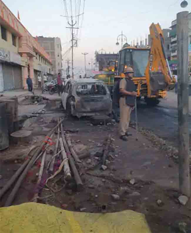 छत्रपती संभाजीनगरमधील दंगल नियंत्रणात!