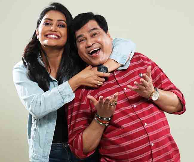 अभिनेते दिगंबर नाईक यांना बाईने केले हैराण…