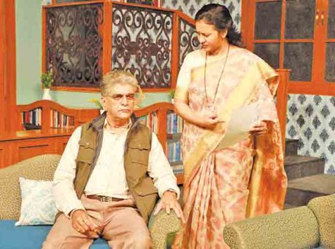 ३८ कृष्ण व्हिला... दोन डॉक्टरांची संवाद लीला