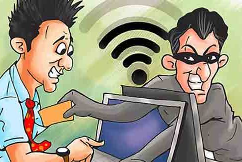 Cyber Fraud : व्हायरल मेसेजच्या आमिषाला बळी पडू नका! कोणीही फुकट देत नाही, लालच करु नका, अन्यथा दिवाळीत बसेल झटका!