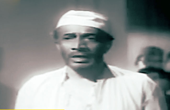 जरतारी हे वस्त्र मानवा…