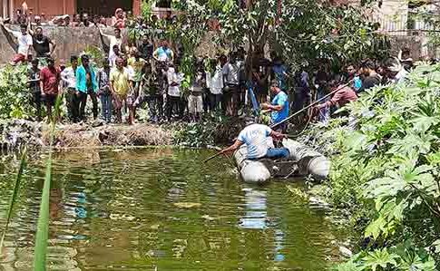 पाण्यात पडलेल्या बॉलने घेतला विद्यार्थ्याचा बळी