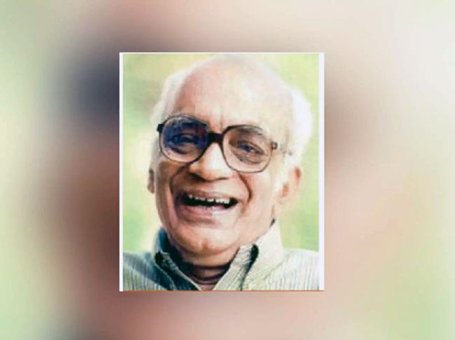 गेल्या ५० वर्षांपासून बरसणारी, ओघवती लेखणी शांत झाली