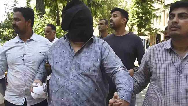 बुकी अनिल जयसिंघानीच्या इडीने आवळल्या मुसक्या