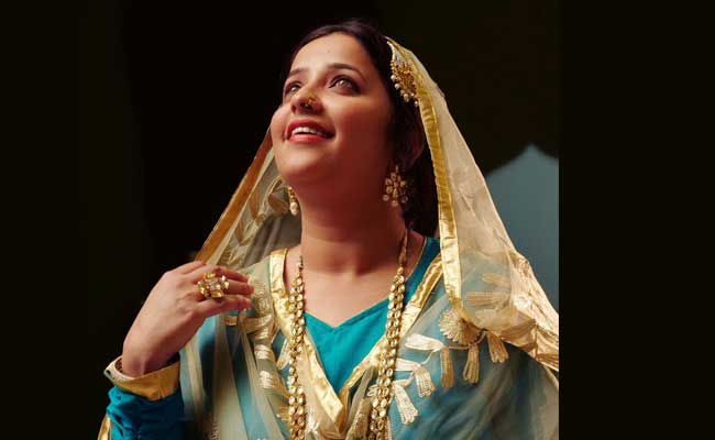 ‘रावरंभा’ चित्रपटात अपूर्वाचा अनोखा अंदाज