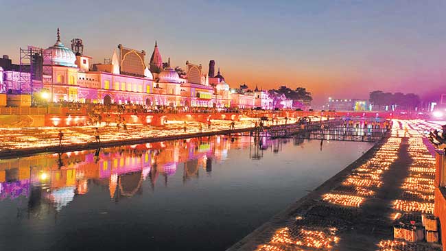 Ayodhya : अयोध्येत राम मंदिराच्या लोकार्पणानंतर २० हजारांहून अधिक नोकऱ्यांची निर्मिती होणार असल्याचा अंदाज