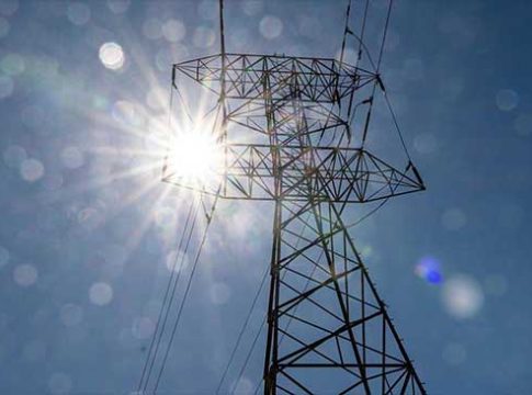 Adani Electricity Price Hike : वीज ग्राहकांना उन्हाच्या चटक्यासोबत बसणार महावितरणाचा शॉक!