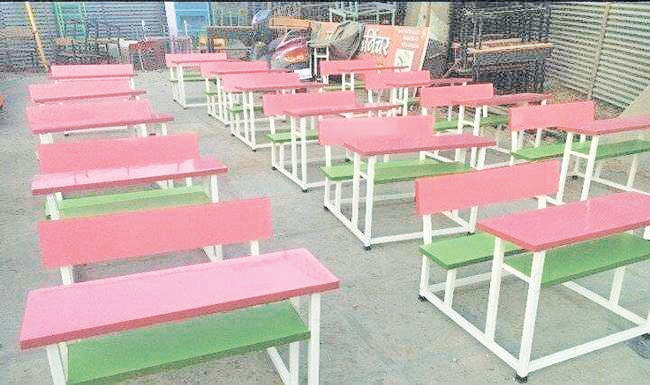 पालिका शाळांमध्ये लवकरच नवीन आरामदायक बेंचेस