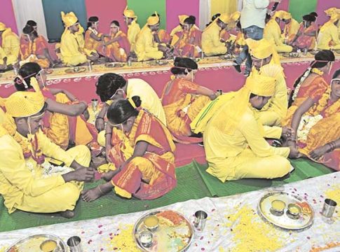 आत्मसमर्पित नक्षलवाद्यांना ‘नवजीवन’ देणारा सोहळा