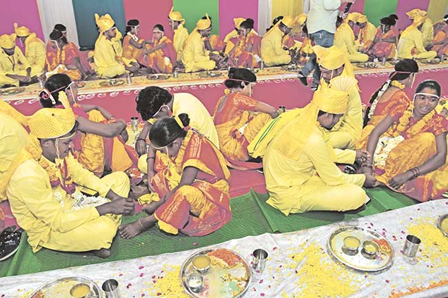 आत्मसमर्पित नक्षलवाद्यांना ‘नवजीवन’ देणारा सोहळा