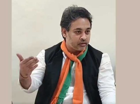 संजय राऊतांनी असा कोणता पराक्रम केलाय की त्यांना धमकी मिळाली? निलेश राणे यांची बोचरी टीका