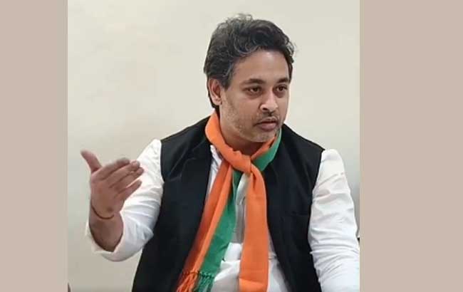 संजय राऊतांनी असा कोणता पराक्रम केलाय की त्यांना धमकी मिळाली? निलेश राणे यांची बोचरी टीका