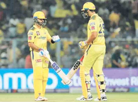 अजिंक्यचे वादळ, दुबे-कॉनवेची तुफान फटकेबाजी