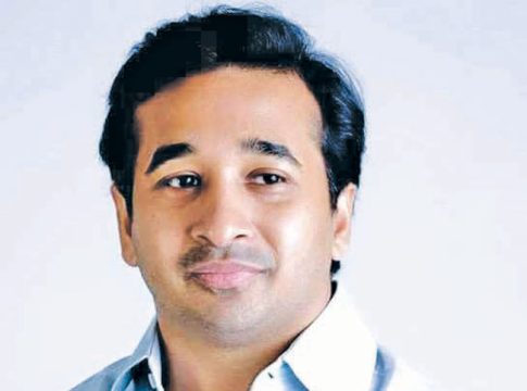 लोकांना विश्वासात घेऊन रिफायनरी होणारच