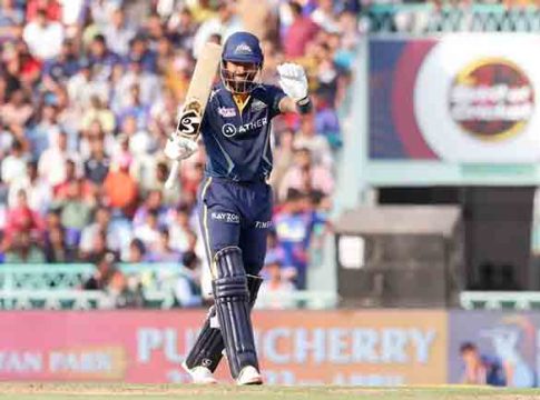 गुजरातची लखनऊवर अनपेक्षित सरशी