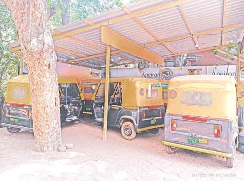 सनियंत्रण समितीच्या दिरंगाईमुळेच ई-रिक्षा बंद