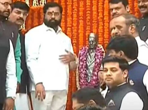 मोदींना विरोध करणाऱ्यांना जनता जमालगोटा देणार
