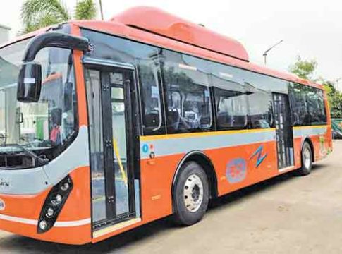 चार्जिंग स्टेशनअभावी एनएमएमटीचा बोजवारा