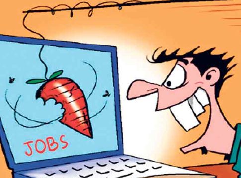 नोकरीच्या नावाने झाली फसवणूक
