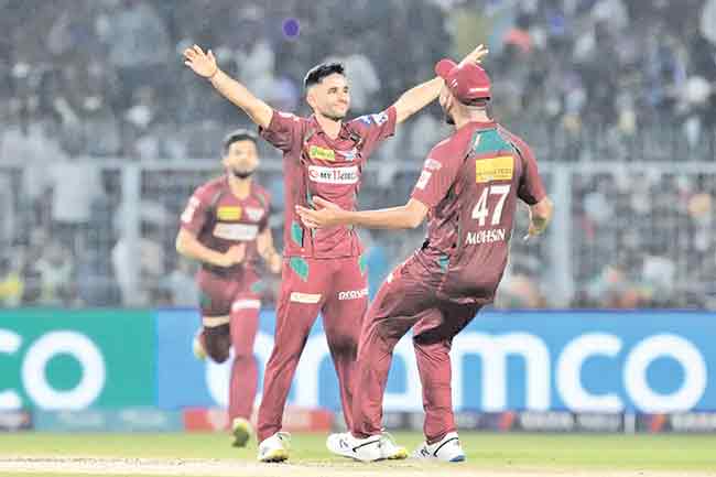 लखनऊचा थरारक विजय