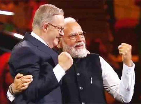 'मोदी इज द बॉस'