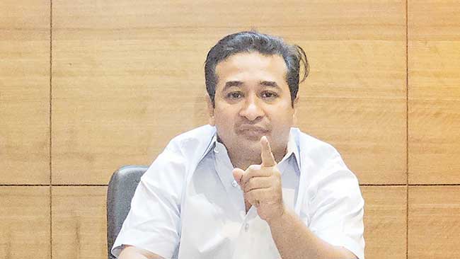 रत्नागिरी बारसूत येण्यासाठी नामचित गुंडांचे संरक्षण घेण्याची उद्धव ठाकरेंवर वेळ