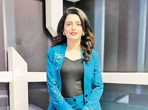 आयपीएलची मराठमोळी निवेदिका