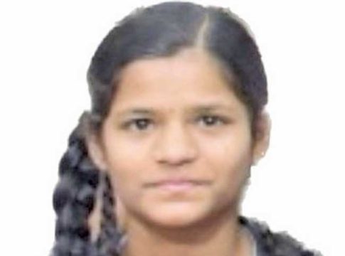 शिष्यवृत्ती परीक्षेत प्रतीक्षा नांगडे जिल्हा गुणवत्ता यादीत चौथी