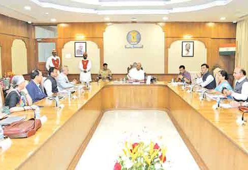 निकालांच्या विलंबास कुलगुरूंना धरणार जबाबदार