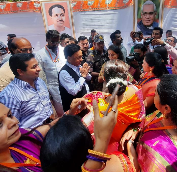 केंद्रीय मंत्री नारायण राणे यांची भाजपच्या प्रदेश कार्यसमितीच्या बैठकीस उपस्थिती