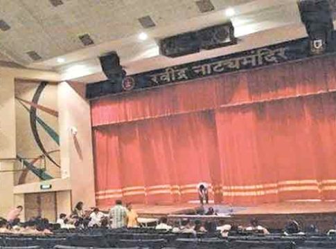 मराठी सिनेमा, नाट्यसृष्टीला राज्य सरकारचा मदतीचा हात