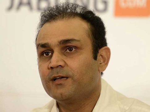 आकाशच्या गोलंदाजीची पुनरावृत्ती करणे अशक्य