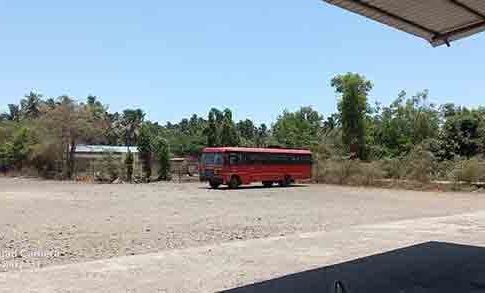 रस्ते बांधकाम विभागाच्या गलथान कारभाराचा एसटीला फटका!