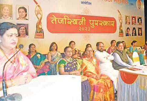 करारी बाण्याच्या सौ. निलमताई