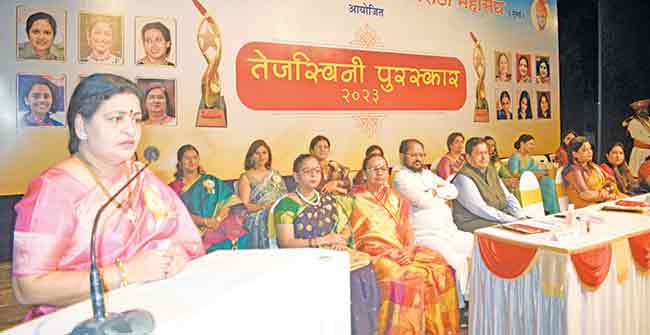 करारी बाण्याच्या सौ. निलमताई