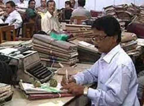 श्री राम मंदिर प्राणप्रतिष्ठेच्या दिवशी अर्धा दिवस सुट्टी जाहीर!