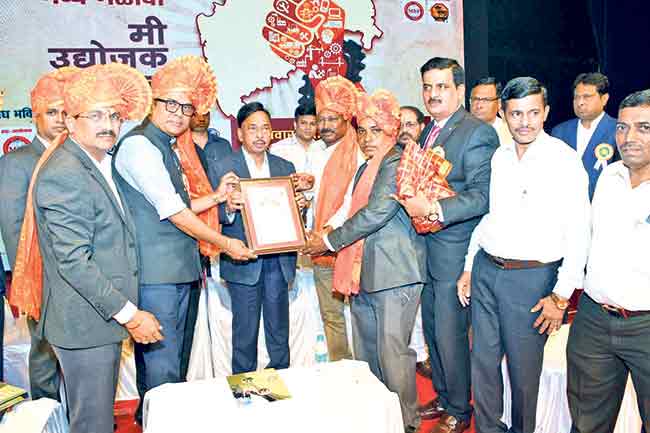 मी उद्योजक होणारच…