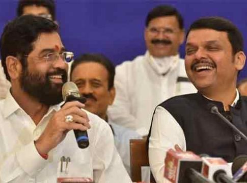 Shinde- Fadnavis Government : ही दोस्ती तुटायची नाय !