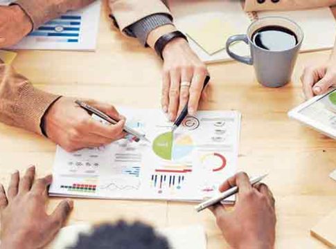 व्यवसायातून मिळणाऱ्या उत्पन्नावरील आयकरातील बदल...