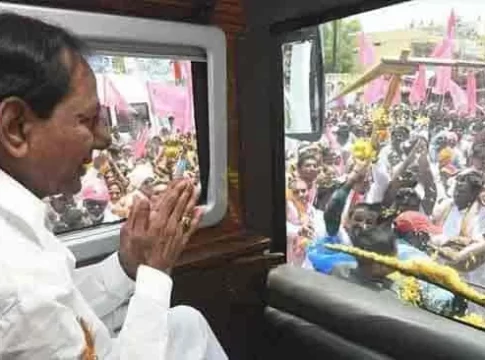 BRS in Maharashtra: केसीआर सोलापूरात दाखल, अख्ख मंत्रिमंडळ मंगळवारी विठ्ठलाच्या दर्शनासाठी सज्ज
