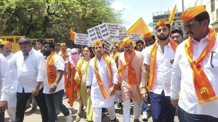 Hindu Dharmarakshak : लव्ह जिहाद, धर्मांतर विरोधात लढणारा 'हिंदू धर्मरक्षक'