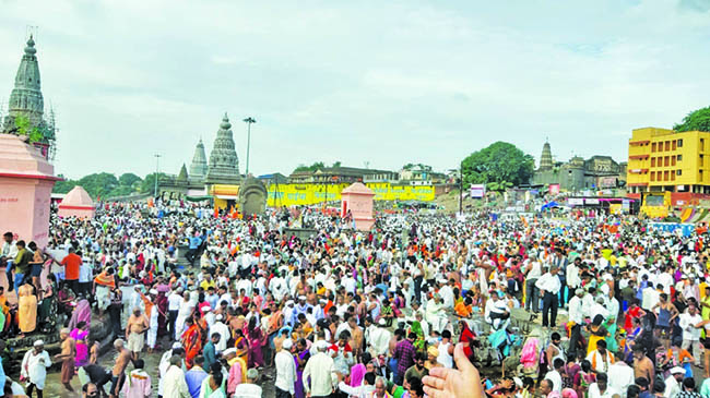 Pandharpur : अवघे गर्जे पंढरपुर!