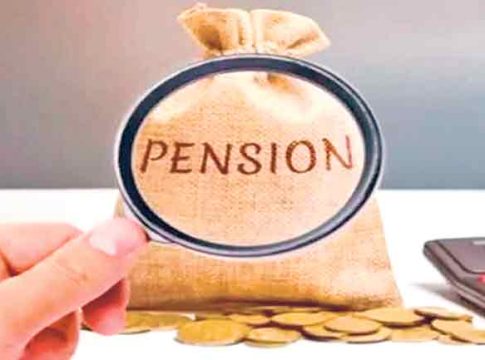 Life certificate: पेन्शनधारकांसाठी उरलेत फक्त ९ दिवस, आजच करा हे काम