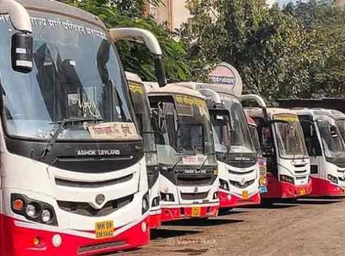 ST Bus Tickets : एसटीची दणक्यात दिवाळी तर प्रवाशांचे निघणार दिवाळे!