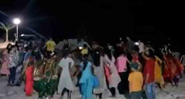 Ragging : वसतीगृहातील विद्यार्थिनींना जबरदस्तीने नाचवल्याचा धक्कादायक प्रकार उघड