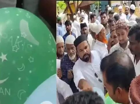 Bakari Eid: सोलापूरात ईदच्या दिवशी खळबळजनक घटना, पाकिस्तानचे झेंडे...