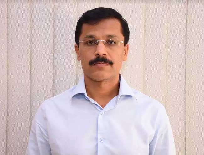 तुकाराम मुंढेंची महिन्याभरात बदली, आता ‘हा’ पदभार