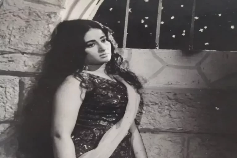 Asha Nadkarni : ज्येष्ठ अभिनेत्री आशा नाडकर्णी यांचे निधन